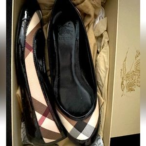 Burberry Flats - Size 39 (US Size 8). Worn once! Looks brand new!